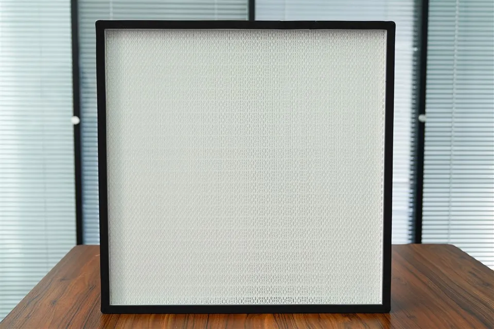 570*570*69mm conçus pour les filtres FFU Excellence H14 et U15 pour une Purification maximale de l'air par capture de particules