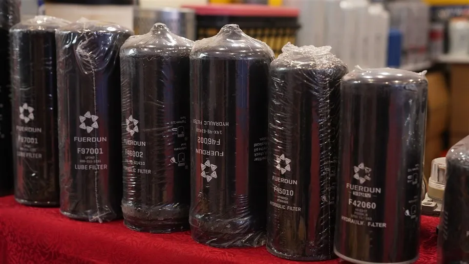 Élément filtrant fin de carburant