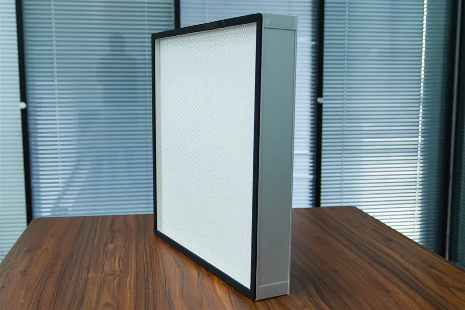 Filtre à air haute efficacité direct du fabricant avec boîtier en maille métallique résistant à la chaleur Filtre haute efficacité FFU non cloisonné H14