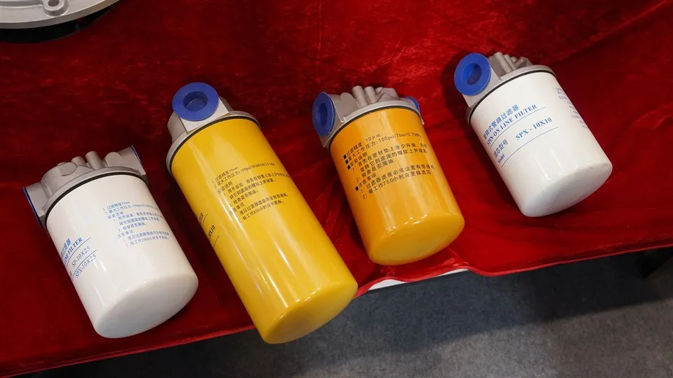 Filtre à huile professionnel de machine d'évaluations de micron pour le terrassement